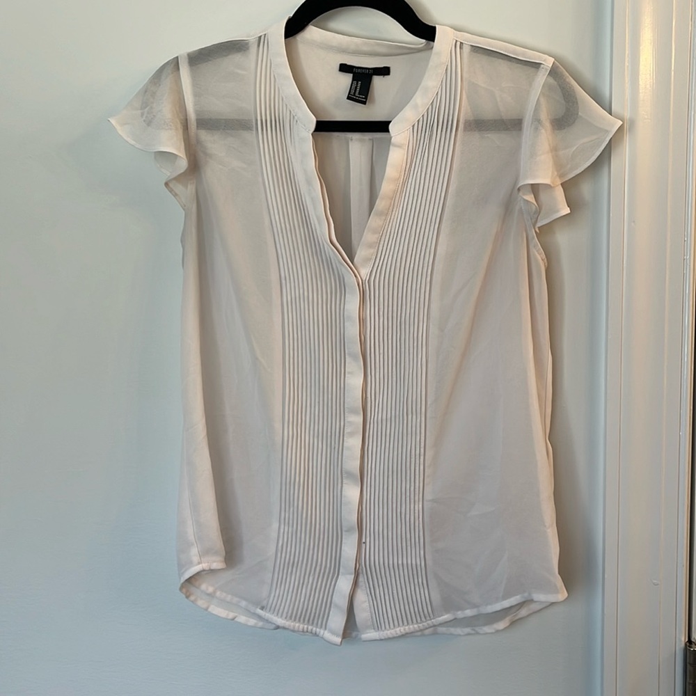 Women’s White blouse